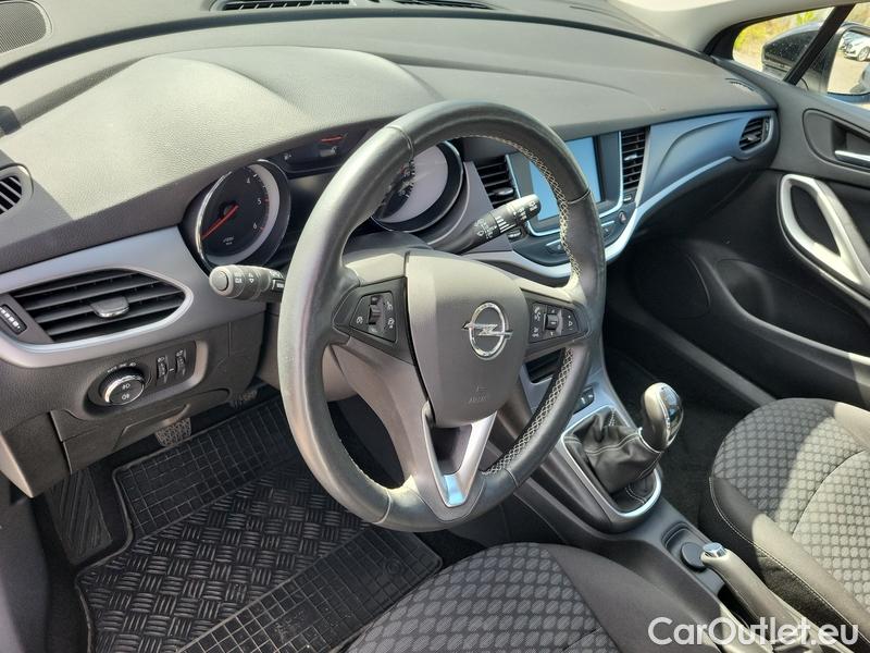  Opel  Astra  K Sports Tourer (2015) ST 1.5CDTi 77 Edition 5d #15