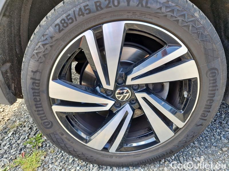  Volkswagen  Touareg  (CR7)(2018->) Tou.3.0TSI PHEV Elegan.4M AT #18