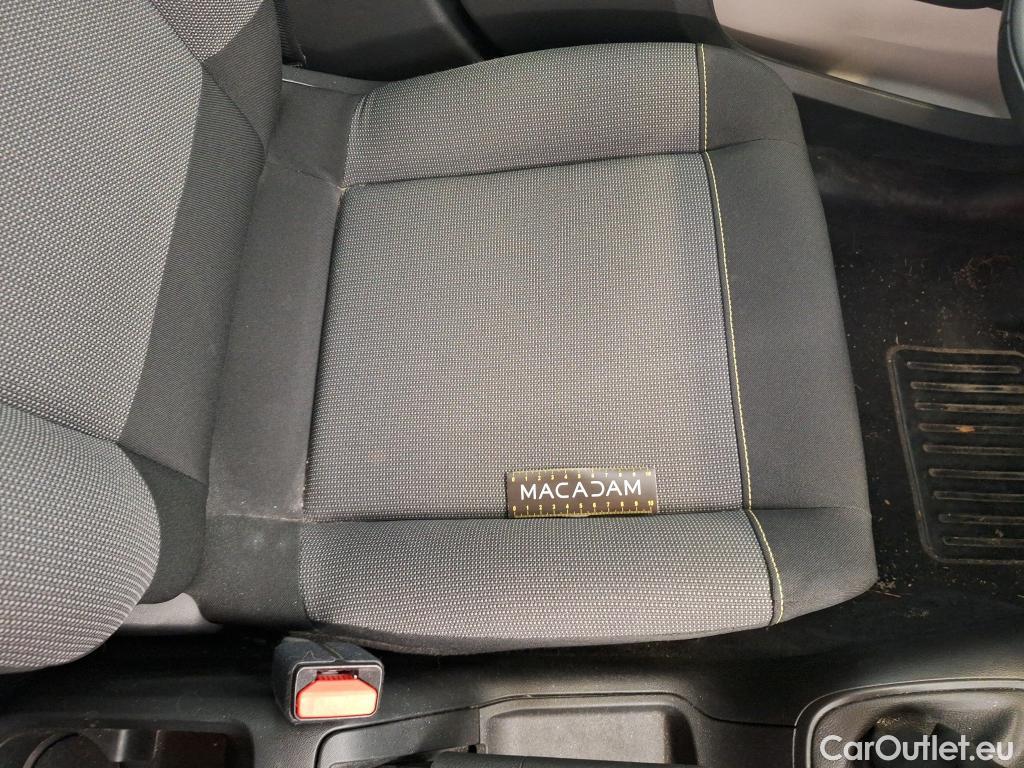  Citroen  C3  Société Feel Nav 1.2 PureTech 80CV BVM5 E6 #23