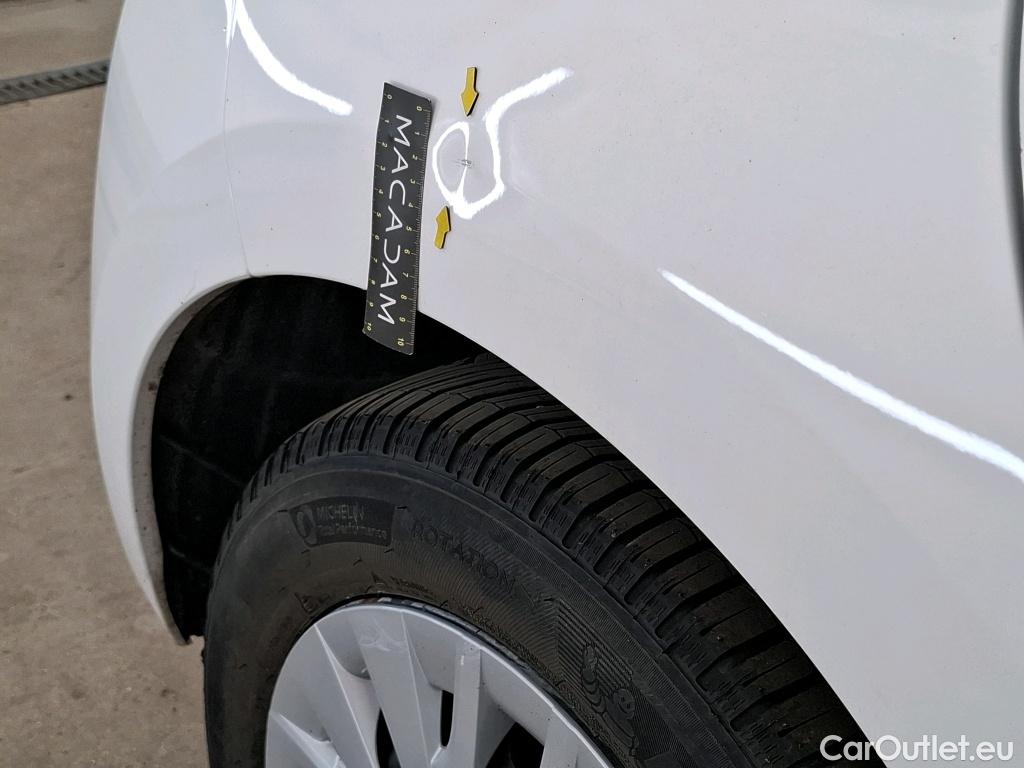  Toyota  Yaris TOYOTA  Hybride / 2019 / 5P / Berline Hybride 116h France Business Stage Acad #2