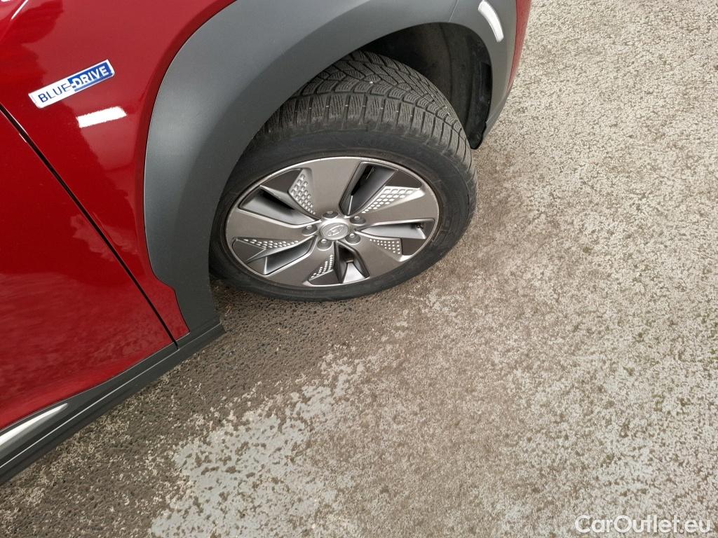  Hyundai  Konna HYUNDAI Kona / 2017 / 5P / SUV ELECTRIQUE 39 kWh 136 ch Intuitive #3
