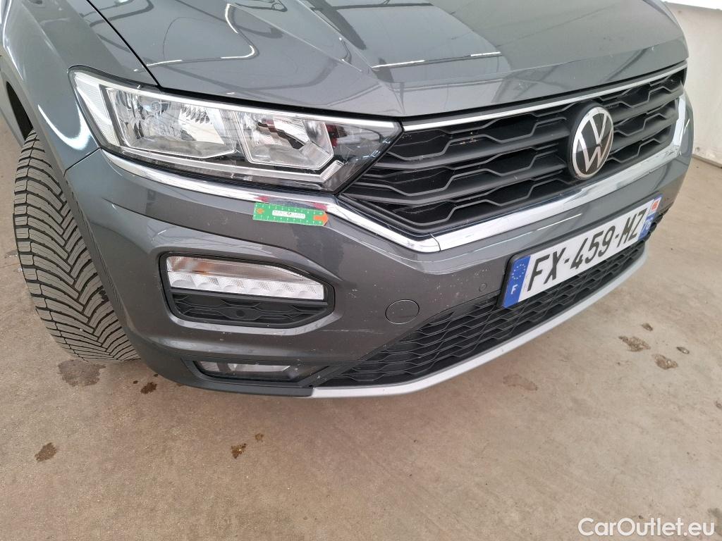  Volkswagen  T-ROC VOLKSWAGEN TRoc  2017  5P  SUV 20 TDI 150 LOUNGE BUSINESS DSG7 #1