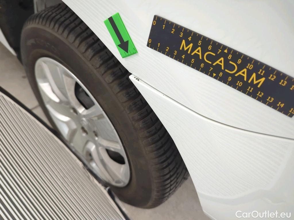  Dacia  Logan 0.9 TCe 90CP Laureate_Groupama #16