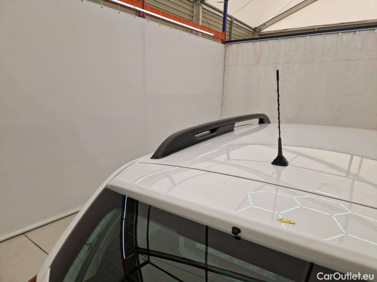  Dacia  Duster 1.5 Blue dCi 115CP Comfort 4WD #18