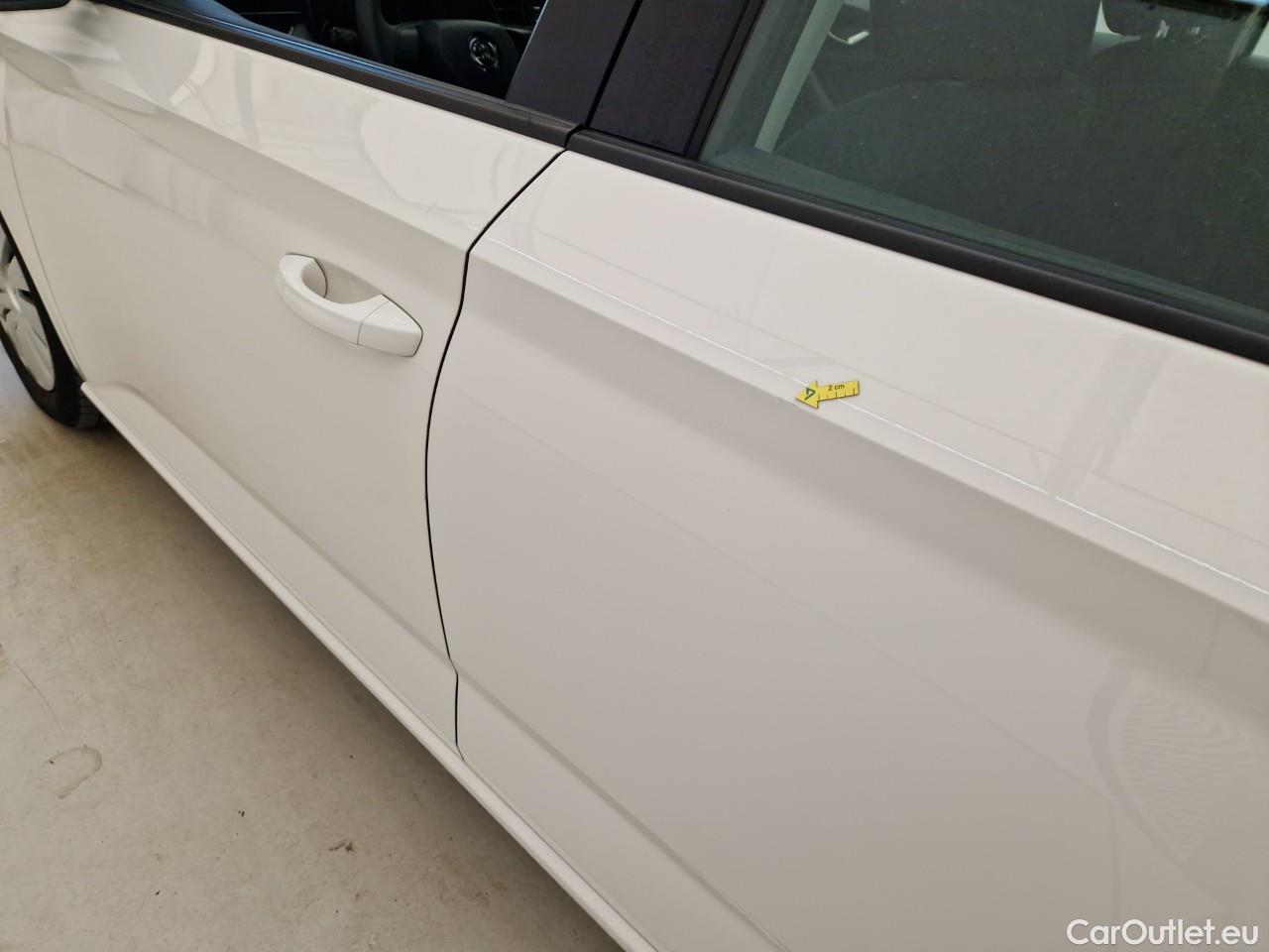  Skoda  Scala 1.0 TSI 95CP Active #24