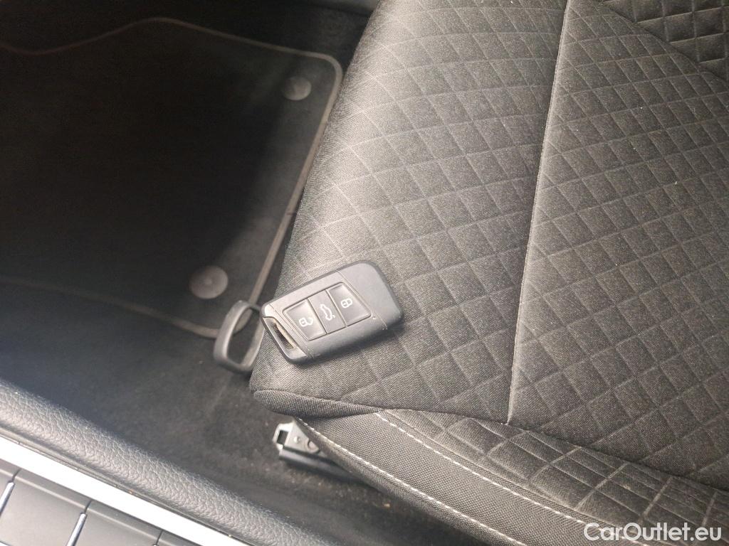  Skoda  Superb 2.0 TDI 150CP Ambition DSG #5