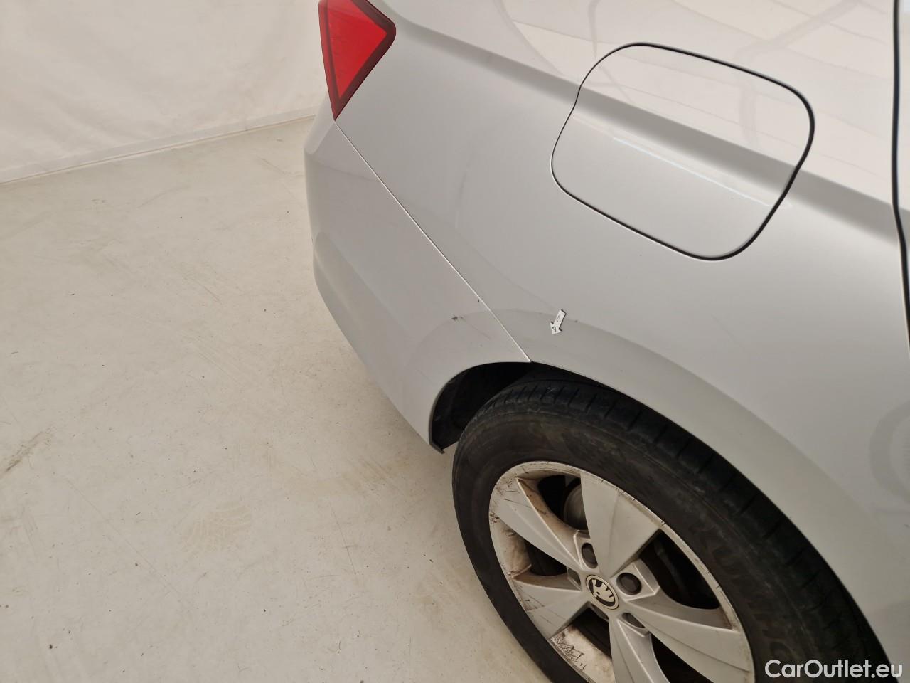  Skoda  Octavia 1.5 TSI 150CP Ambition #37