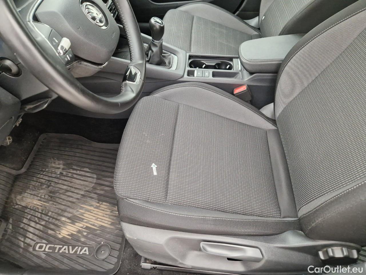  Skoda  Octavia 2.0 TDI 115CP Ambition #26