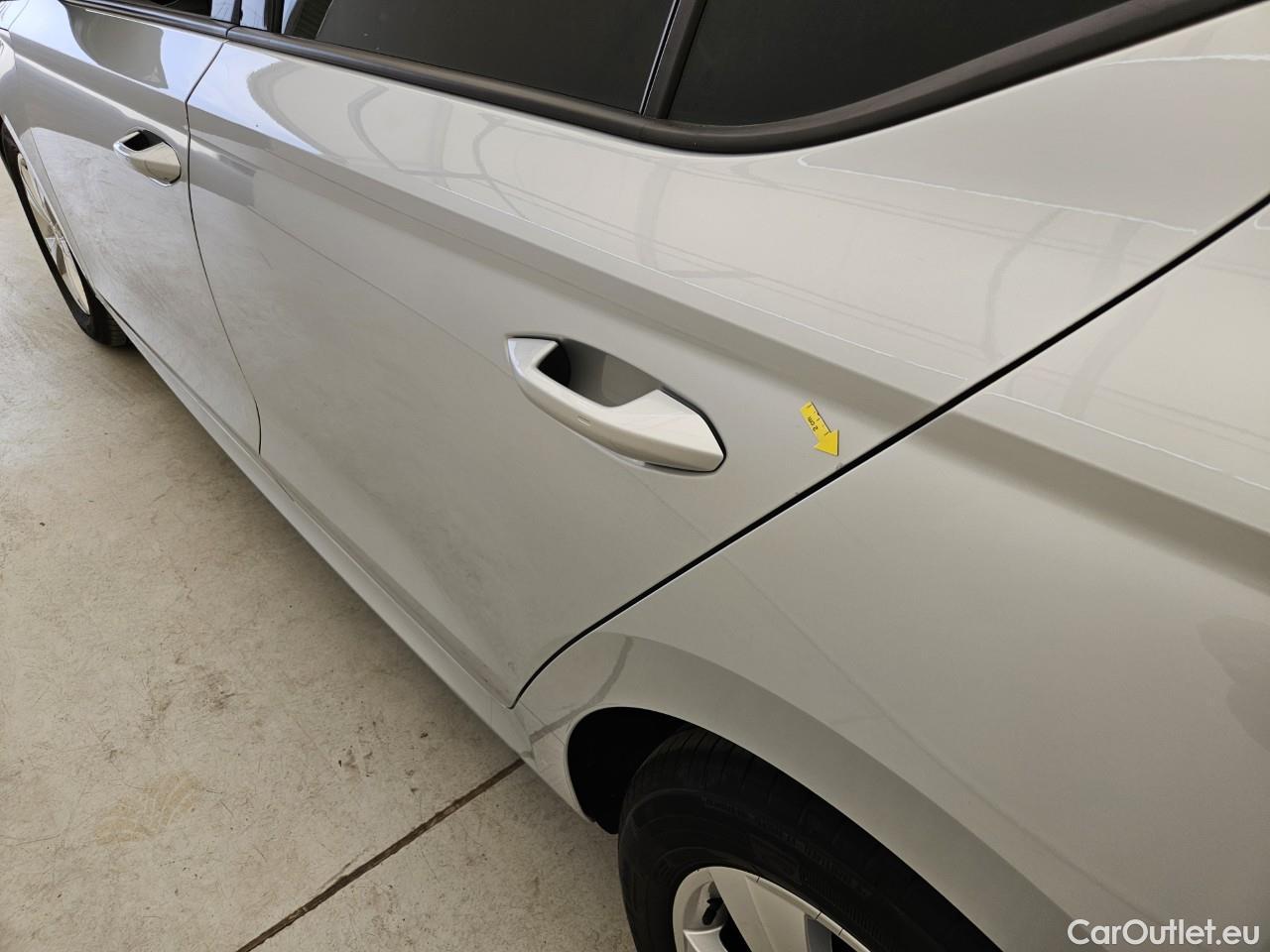  Skoda  Octavia 1.5 TSI 150CP Ambition #47