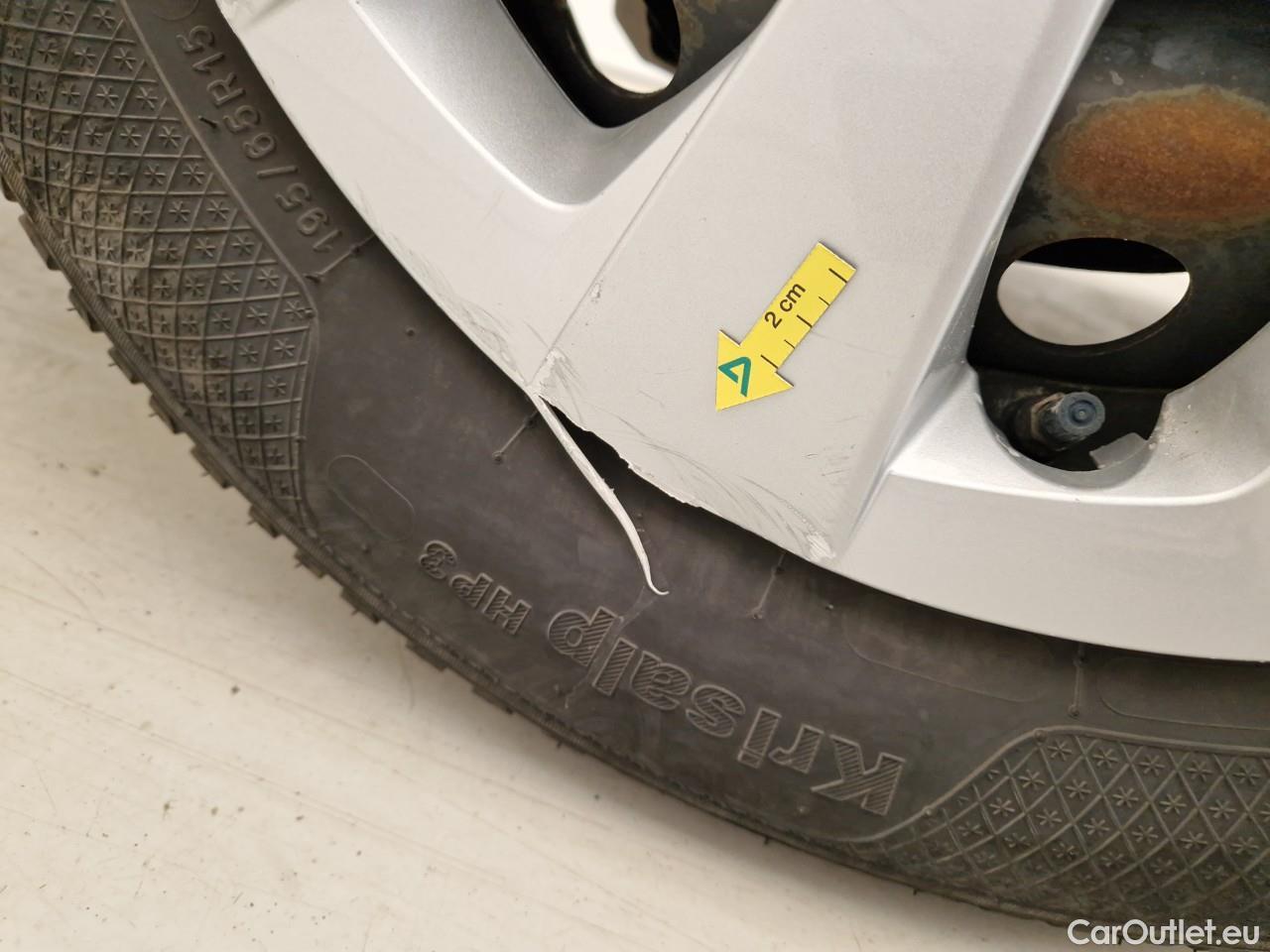  Toyota  Corolla 1.8 Hybrid Business HSD E-CVT #28