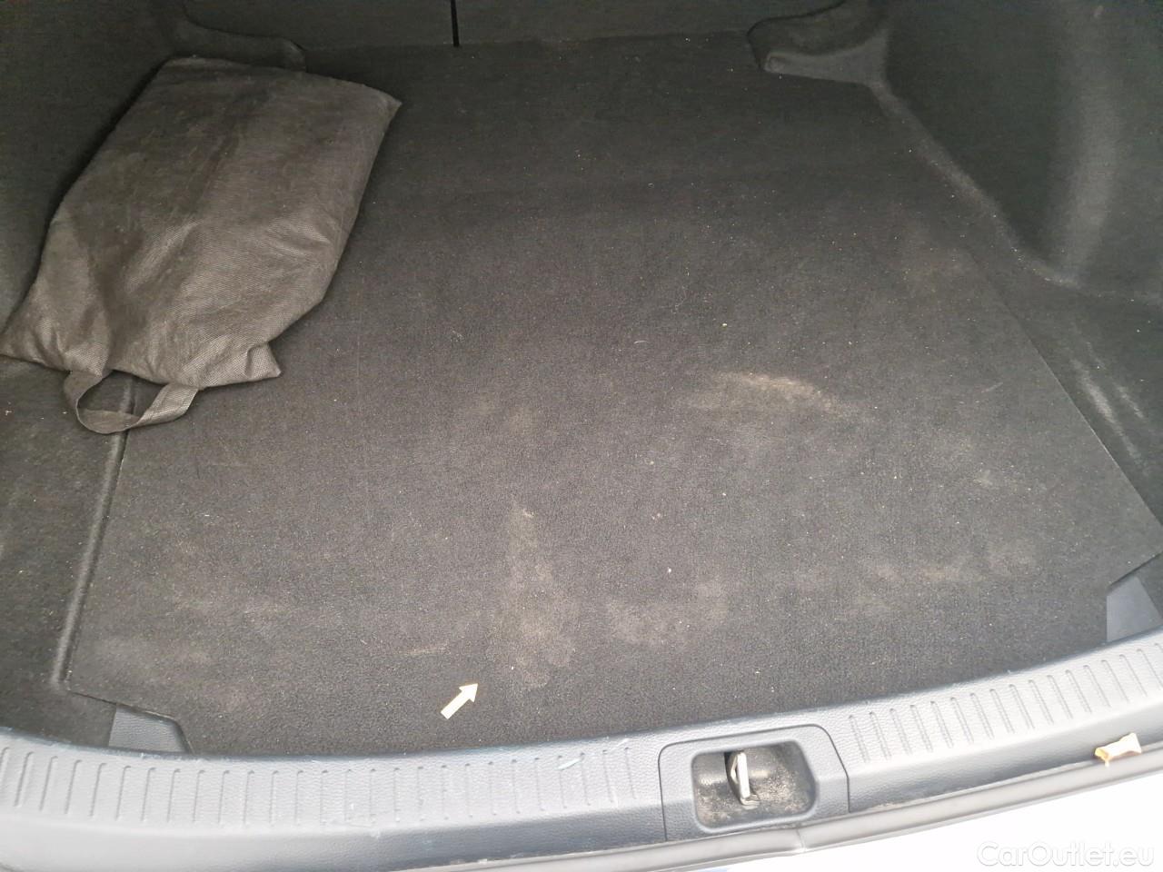  Toyota  Corolla 1.8 Hybrid Business HSD E-CVT #43