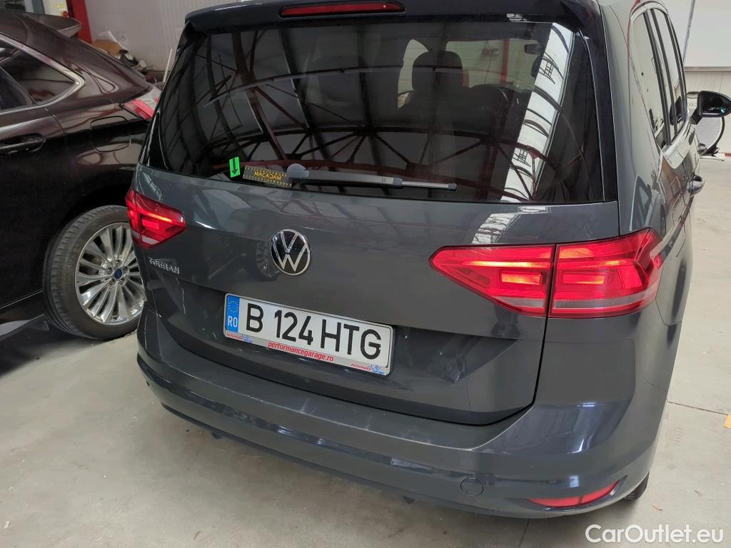  Volkswagen  Touran 1.5 TSI 150CP Highline DSG #7