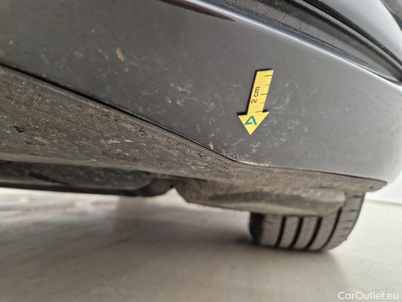  Volkswagen  Golf  2.0 TDI 116HP DSG Life Variant #6