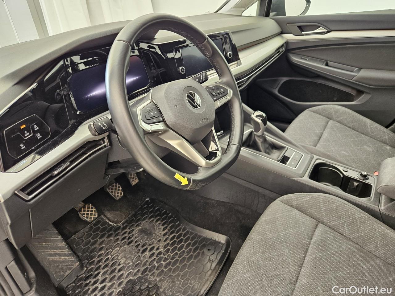  Volkswagen  Golf  Life 2.0 TDI #54