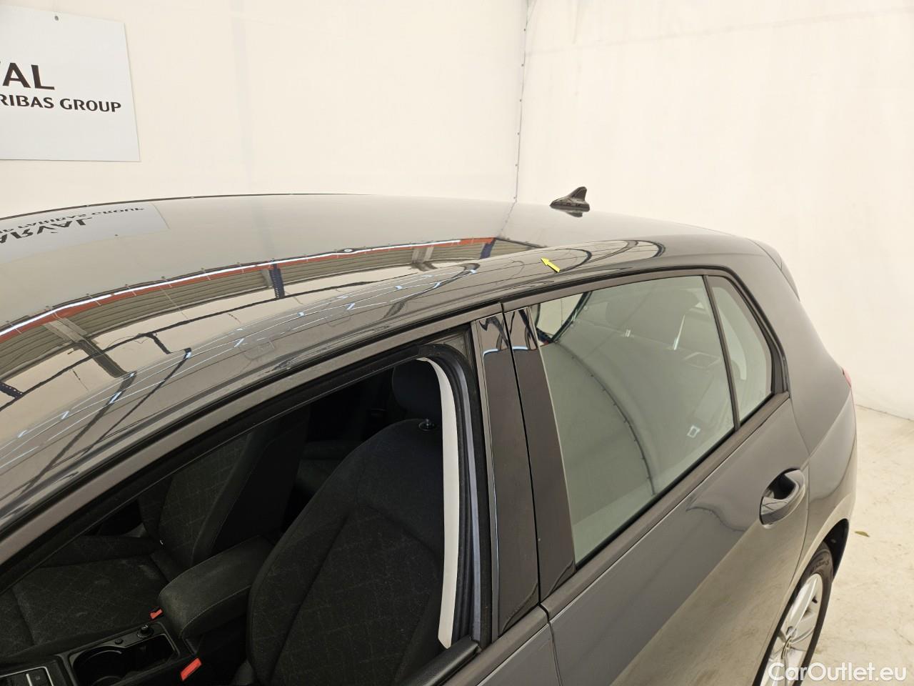  Volkswagen  Golf  Life 2.0 TDI #4