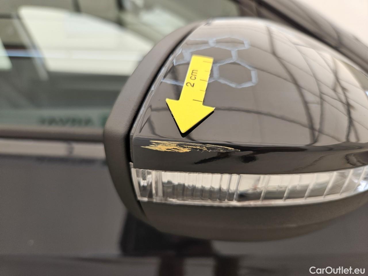  Volkswagen  Golf  Life 2.0 TDI #27