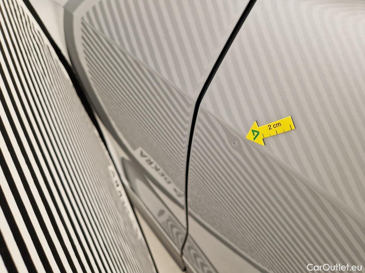  Volkswagen  Tiguan Life 2.0 TDI 150CP DSG 4Motion #42
