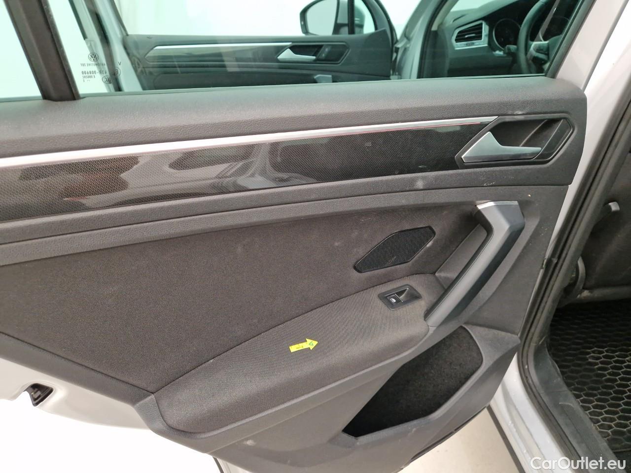  Volkswagen  Tiguan Life 2.0 TDI 150CP DSG 4Motion #51