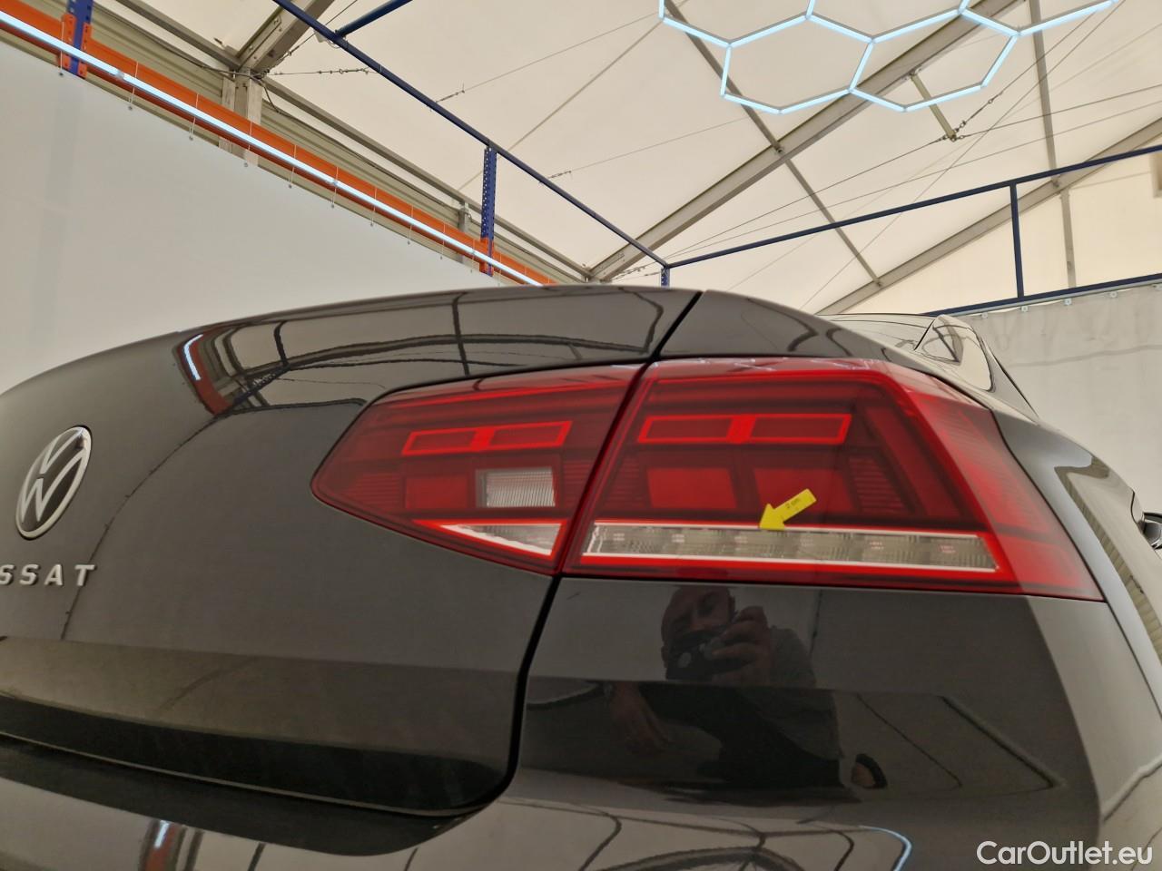  Volkswagen  Passat Comfortline 2.0 TDI DSG 150 CP #50