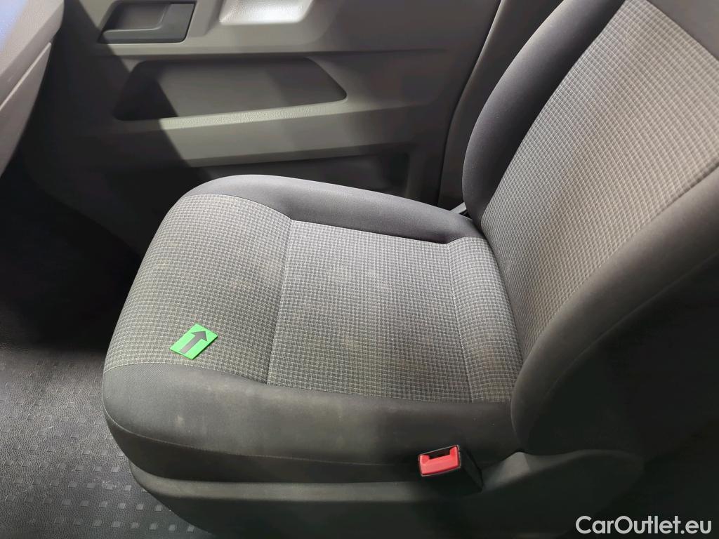  Volkswagen  Transporter KR 2.0 TDI 81KW #36