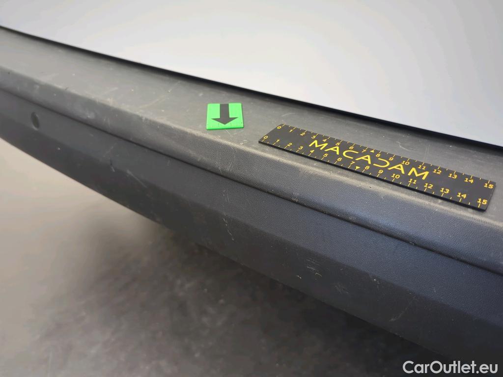  Volkswagen  Transporter KR 2.0 TDI 81KW #9