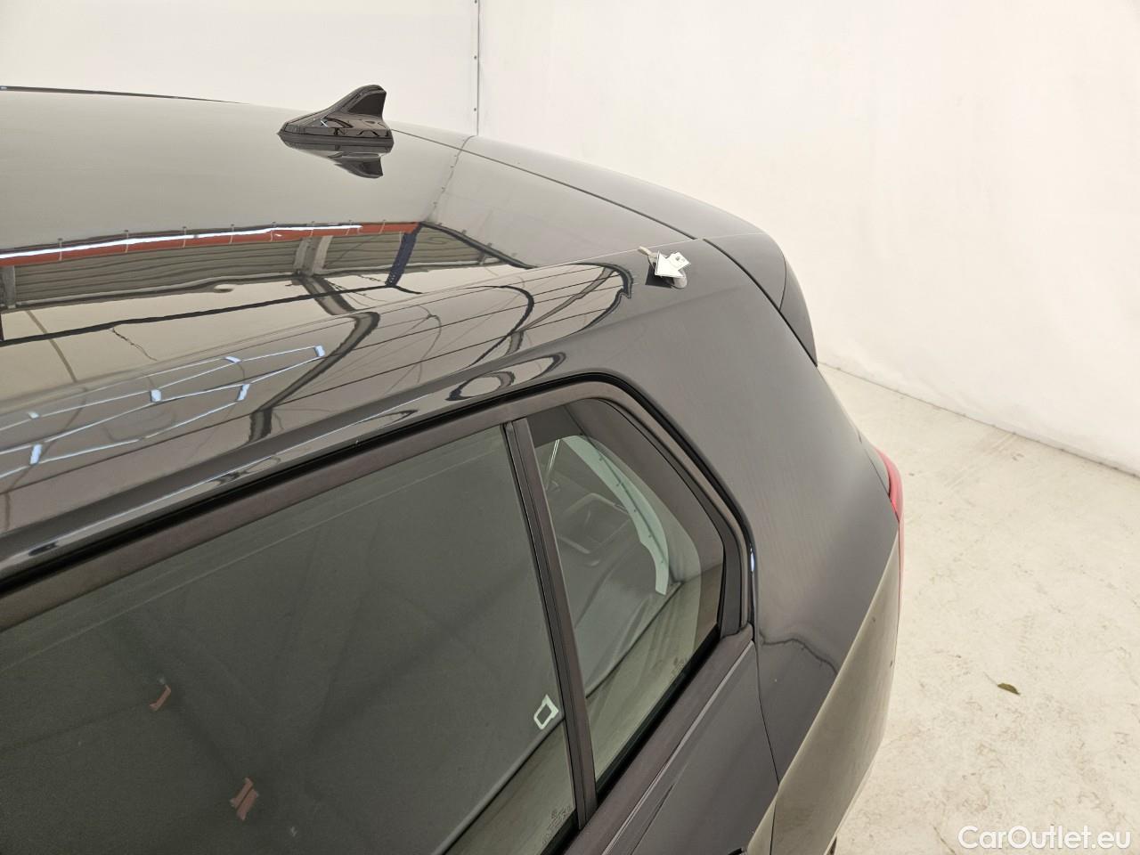  Volkswagen  Golf  Life 2.0 TDI #3