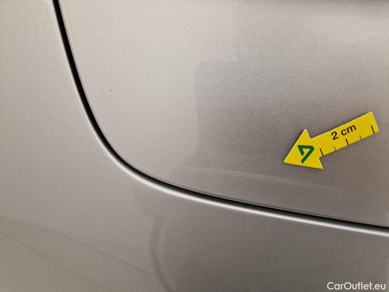  Volkswagen  Tiguan Life 2.0 TDI 150CP DSG 4Motion #33