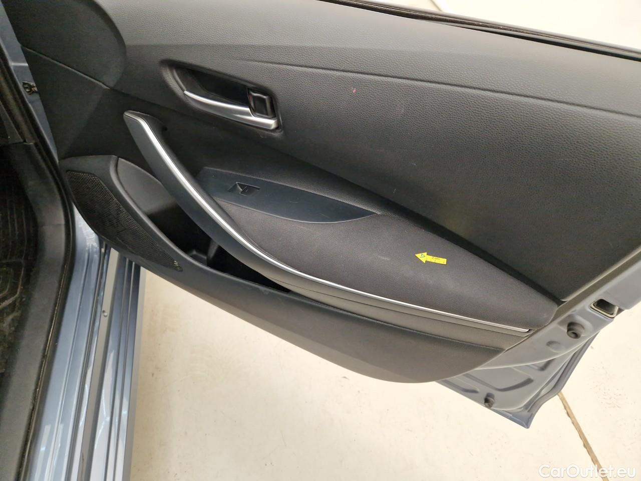  Toyota  Corolla 1.8 Hybrid Business HSD E-CVT #70
