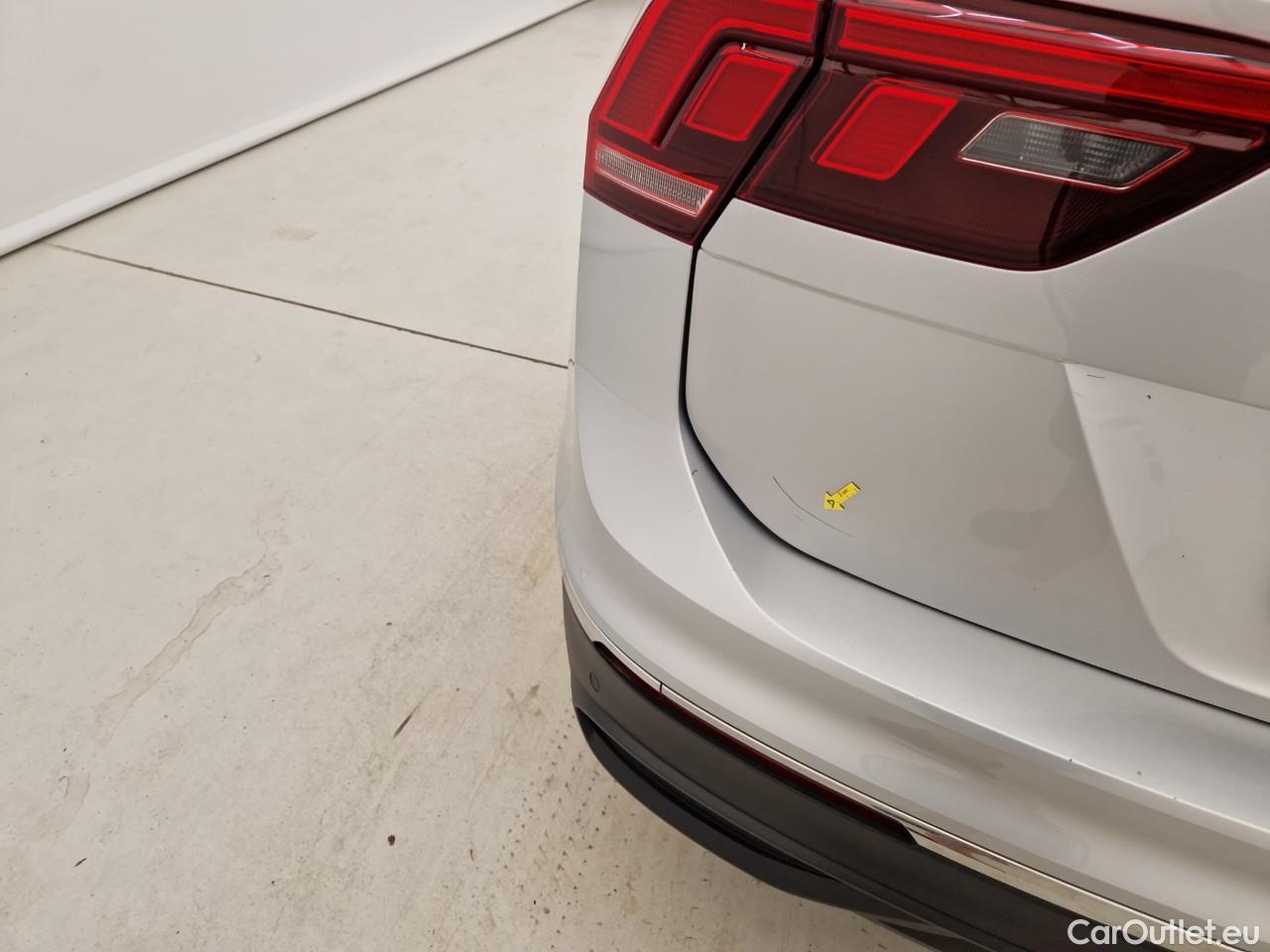  Volkswagen  Tiguan Life 2.0 TDI 150CP DSG 4Motion #40