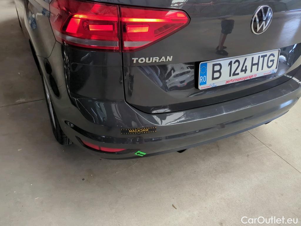  Volkswagen  Touran 1.5 TSI 150CP Highline DSG #1
