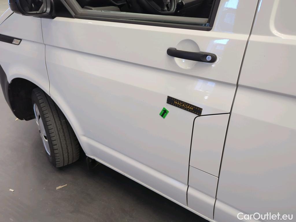  Volkswagen  Transporter KR 2.0 TDI 81KW #16