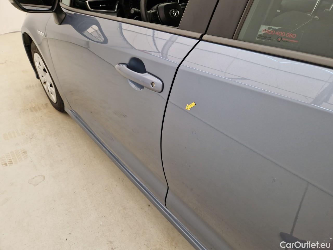  Toyota  Corolla 1.8 Hybrid Business HSD E-CVT #40