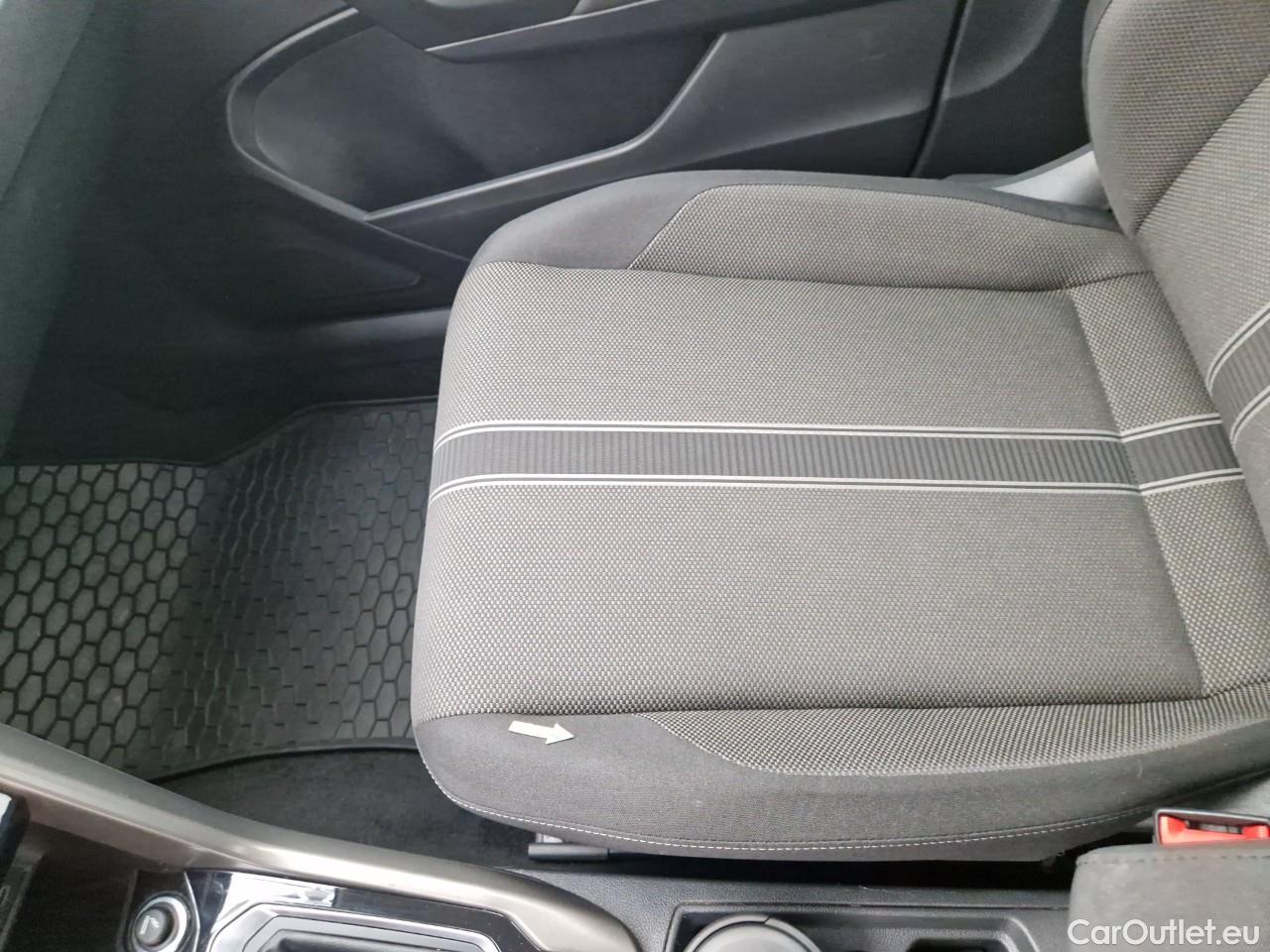  Volkswagen  T-ROC 1.5 TSI 150CP Design DSG #55