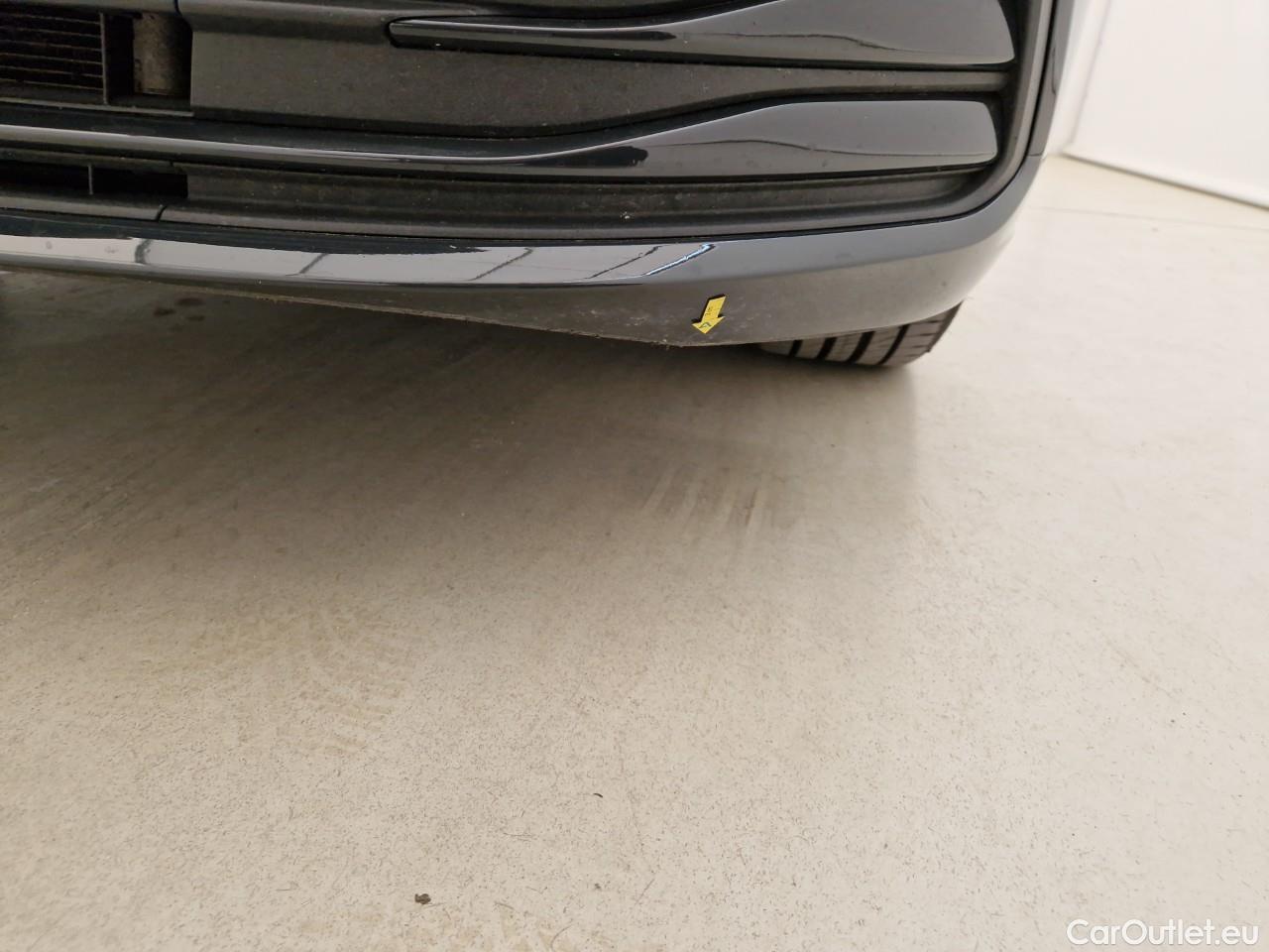  Volkswagen  Golf  2.0 TDI 116HP DSG Life Variant #5