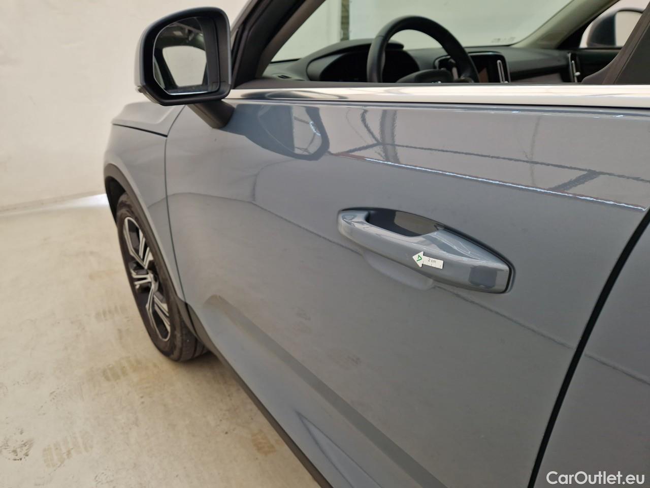  Volvo  XC 40 2.0 B4 P 197CP Inscription AT8 AWD #4