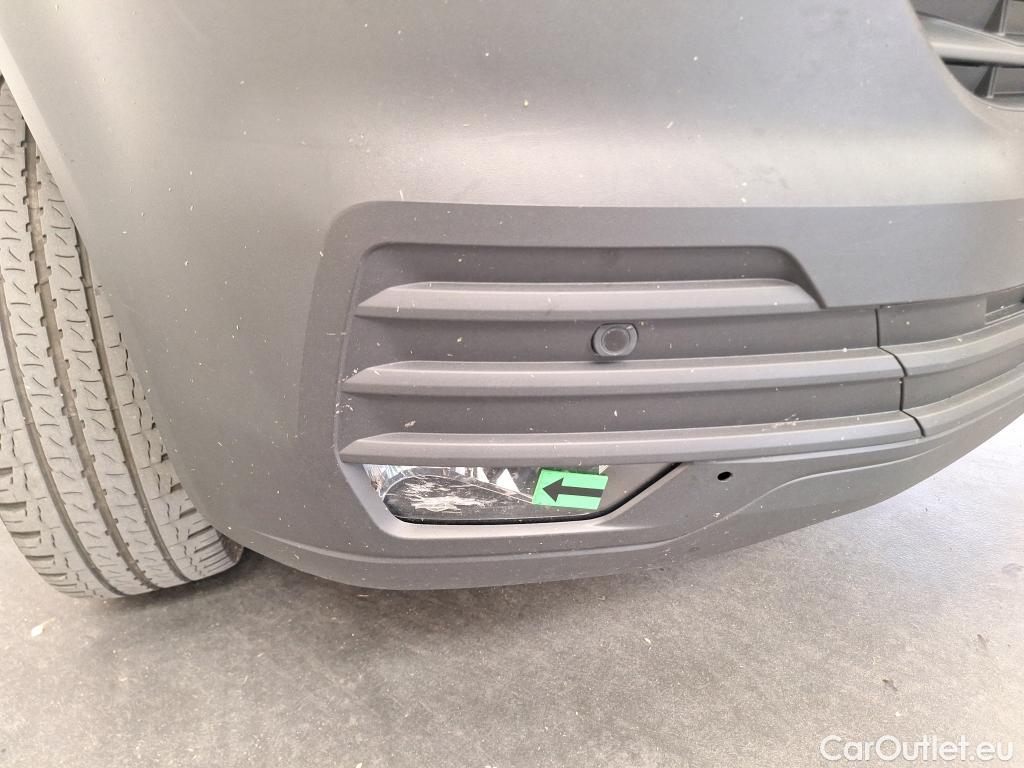  Volkswagen  Transporter KR 2.0 TDI 81KW #17