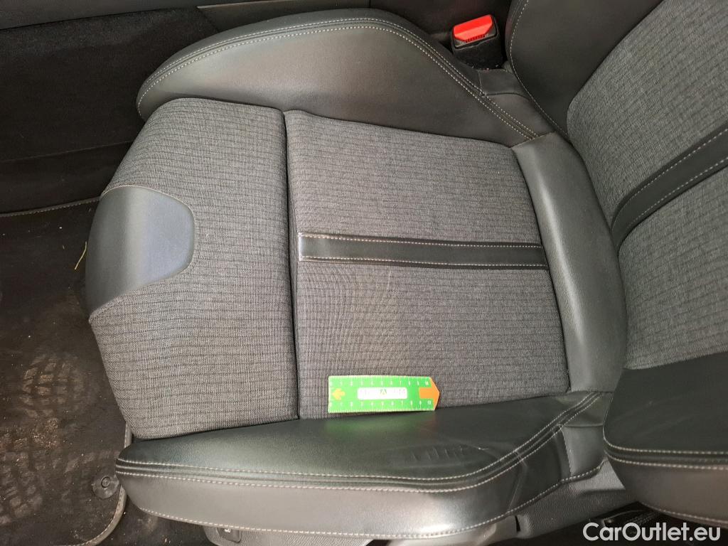  Peugeot  508  Allure Business 1.5 HDi 130CV BVA8 E6d / VO RECONDITIONNE - PHOTOS AVANT RECONDITIONNEMENT #4