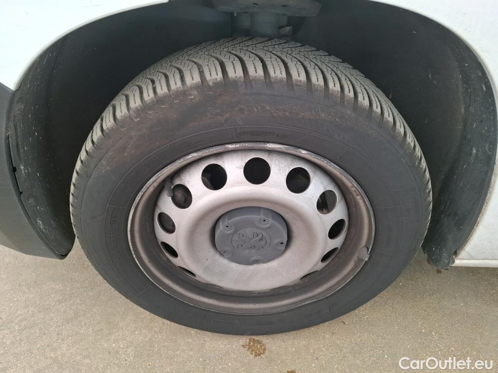  Peugeot  Partner  Premium L1 1.5 HDi 100CV BVM6 E6d #22