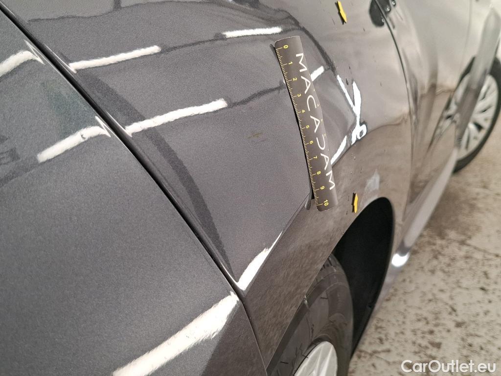  Toyota  Yaris TOYOTA  Hybride / 2019 / 5P / Berline Hybride 116h France Business Stage Acad #7