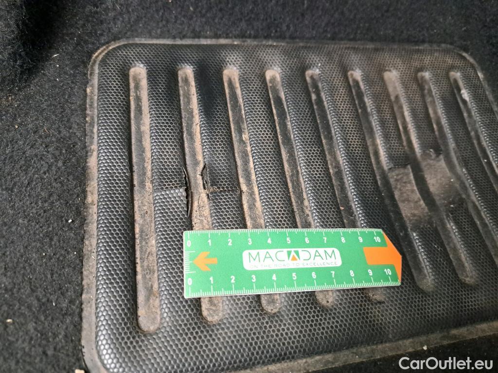 Citroen  C3 CITROEN  Société / 2020 / 5P / Berline PureTech 83 S&S BVM Feel Business R #7