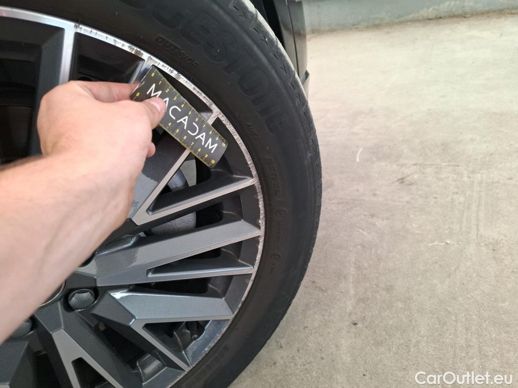  Audi  Q3  40 TFSI quattro Design luxe 2.0 TFSI 190CV BVA7 E6dT #3