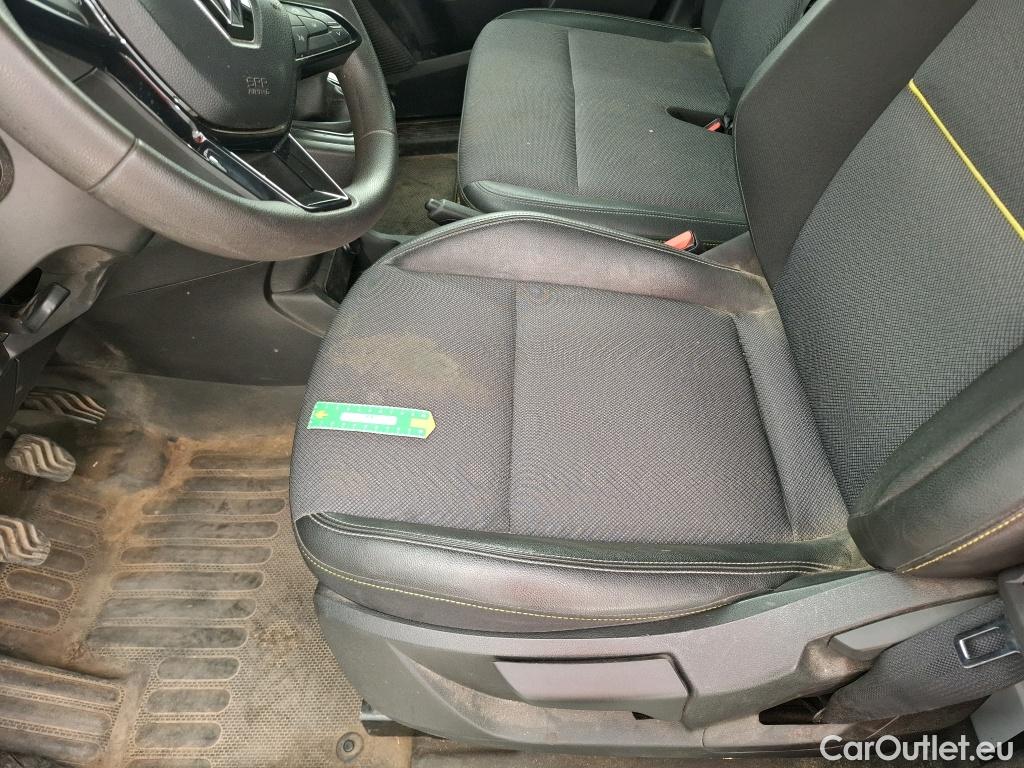  Renault  Kangoo RENAULT  / 2021 / 4P / Fourgonnette GD CONFORT - BLUE DCI 95 #1