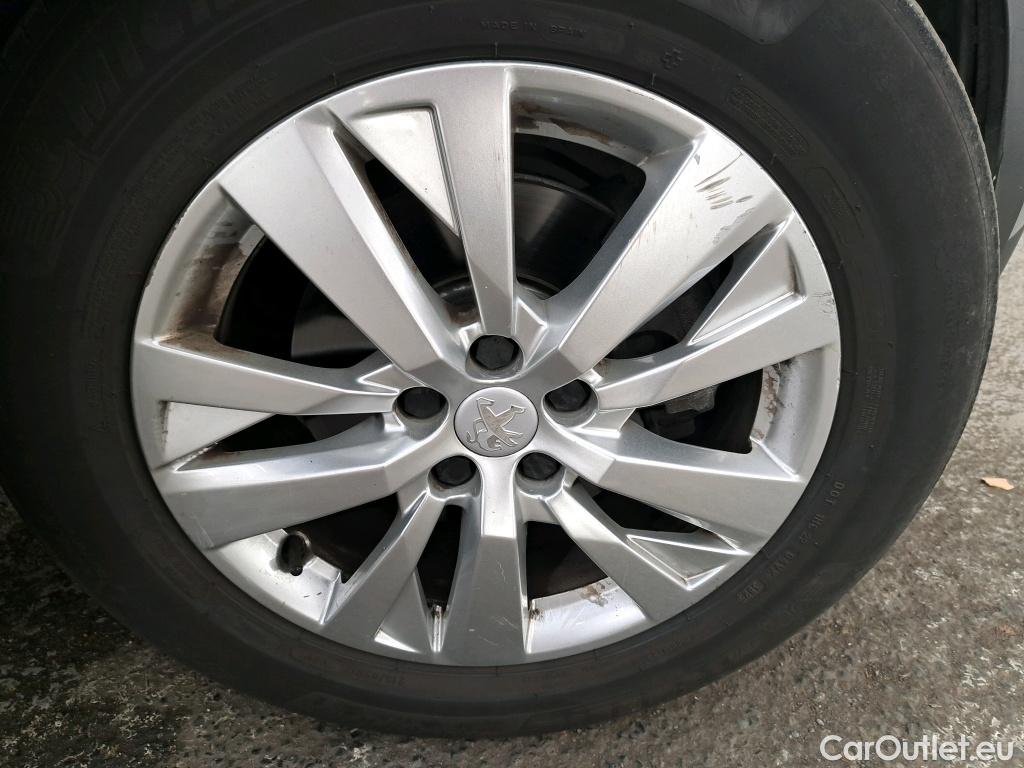  Peugeot  5008  Active Business 1.5 HDi 130CV BVM6 E6 #29