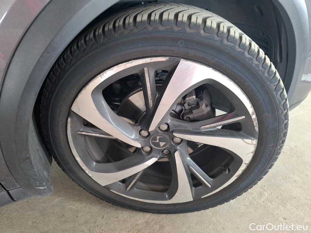  DS  DS7 7 Crossback Grand Chic 1.6 PureTech 180CV BVA8 E6d #17