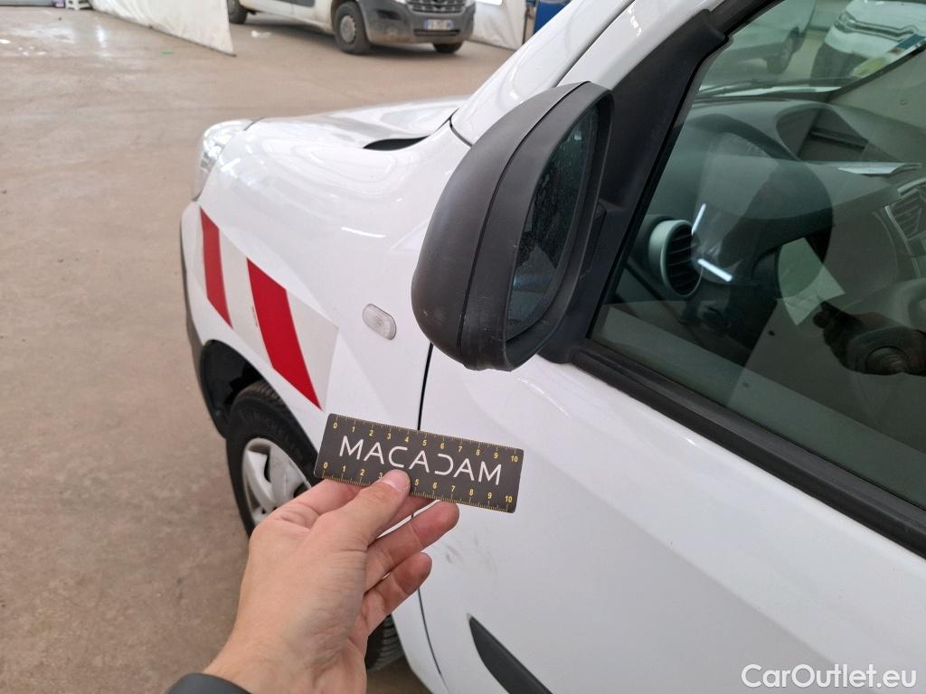  Renault  EXPRESS RENAULT Kangoo  / 2013 / 4P / Fourgonnette Gd Volume ExtraRLink - Blue dCi 95 #18