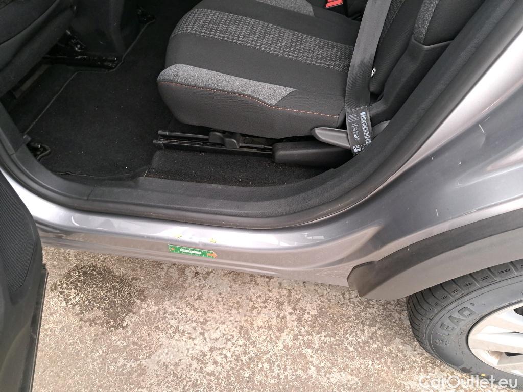  Peugeot  5008  Active Business 1.5 HDi 130CV BVM6 E6 #21