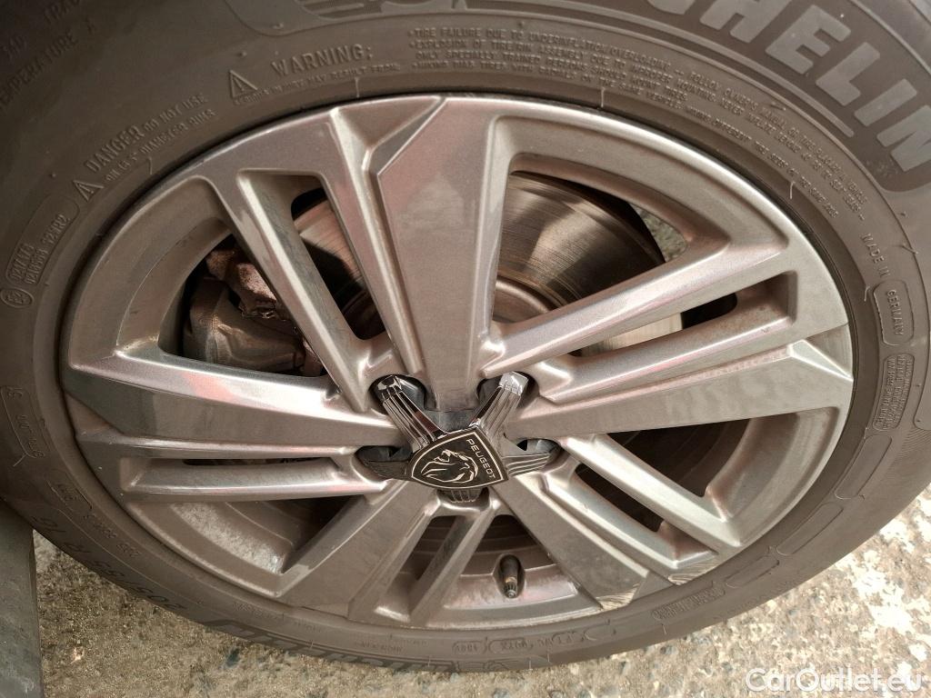  Peugeot  308 PEUGEOT  SW / 2021 / 5P / Break BlueHDi 130 EAT8 ACTIVE PACK #13