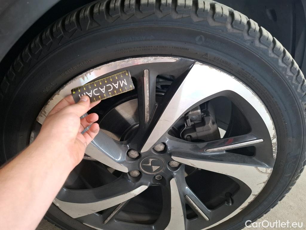  DS  DS7 7 Crossback Grand Chic 1.6 PureTech 180CV BVA8 E6d #52