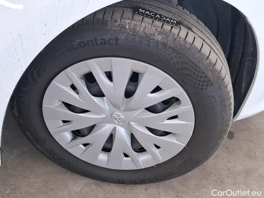  Toyota  Yaris TOYOTA  Hybride / 2019 / 5P / Berline Hybride 116h France Business Stage Acad #2
