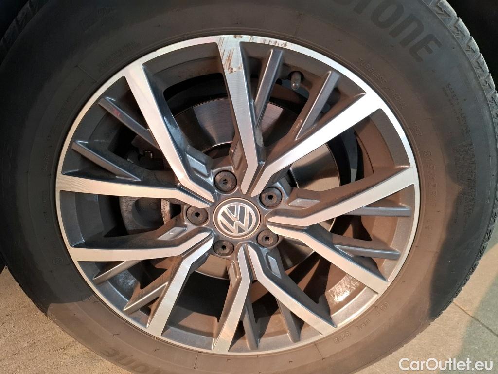  Volkswagen  Tiguan VOLKSWAGEN  Allspace / 2017 / 5P / SUV 1.5 TSI 150 EVO DSG7 Confortline Busines #19